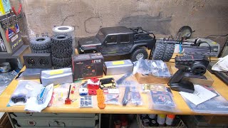 #159 AXIAL SCX10 GLADIATOR CUSTOM RTR , TONS OF EXTRAS