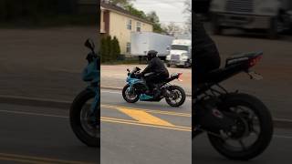 Guy almost gets hit by a truck while riding his zx6r! 😱 #motorcycle #kawasaki #zx6r @ZoeRider