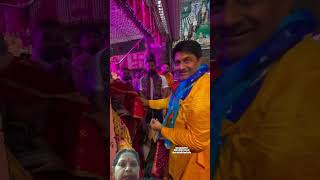 बरसाने वाली श्री राधारानी का आशीर्वाद प्राप्त करते हुए #bankebihari #shorts #barsana #radharani