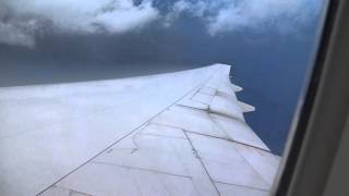 United Flight 201 Landing in Honolulu Airport