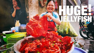 Most EXOTIC and RARE FOOD Street Food in Hanoi - HUGE Jellyfish!! [ Sứa biển ]