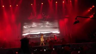 Lana Del Rey - West Coast (Live at Orange Warsaw Festival 2016)