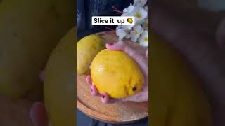 How to cut perfect mango 🥭 #shorts #mangocutting #foodmandi