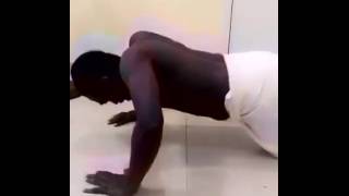 Watch :Comedian  Bovi And His Daughter  Doing Push Up