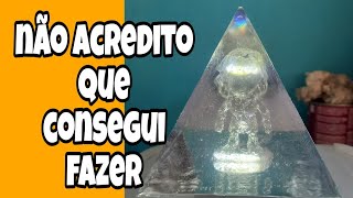 Como fazer Pirâmide de resina cristal com imagem holográfica incrustada