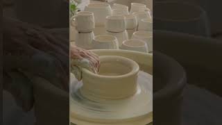 Making a ceramic pot #handmade #pottery #ceramic #cup #vase #mug #pot