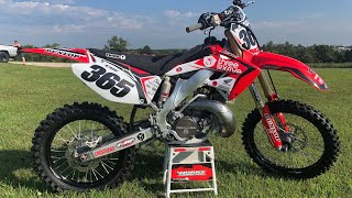 Building My 2007 Honda CR250 - 365 Vlogs w/ Brett Cue - 109