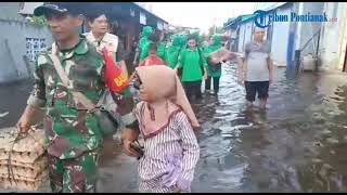 Persit Kodim 1202 Singkawang Bantu Sembako Korban Banjir di Jalan Suhada