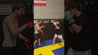 Jabs! 🥊😎 #boxing #kickboxing #ufc #mma #martialarts #shorts #short #youtubeshorts #shortvideo #viral