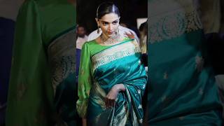 हैप्पी सावन बॉलीवुड #greensaree #youtubeshorts #shortsvideo #beautifulfaishiondunia