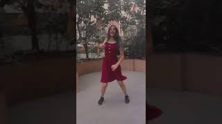 Sheena gana gale😄💃 #youtubechannel #subscribe  #shorts #shortsvideo #dance #bollywood #mishty102