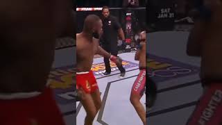 Jon Jones fast axe kick attempt