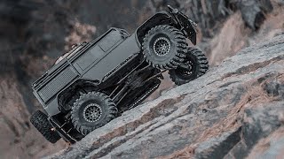 Traxxas TRX4 Defender Rock Crawling off-road 4x4 - 알씨카 랜드로버 디펜더 락크라울링 오프로드 RC Car 1/10 Scale