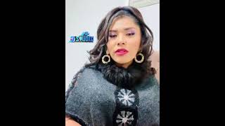 Yarita Lizeth Yanarico Quispe saluda a su ahijada FLOR JAVIER