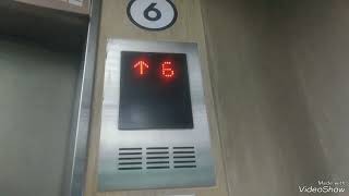 2 Misubishi elevators at Central Rama 3 Bangkok Thailand (8th floor locked)