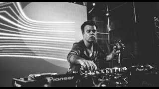 Paul Oakenfold - Live @ Creamfields 1998 (03.05.98)