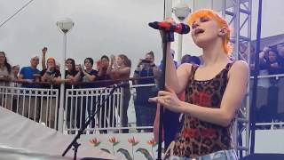 Never Let This Go - Paramore (Live from Parahoy 2)