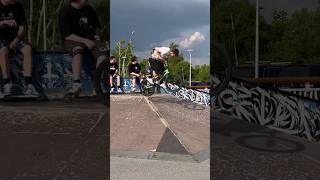 Бэмим #bmx #bmxstreet#scoot #бмх #bmxlife #bmxtricks #scooter #shortvideo #wows