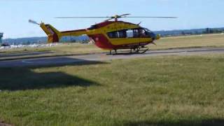 Helicoptère EC 145  au décollage