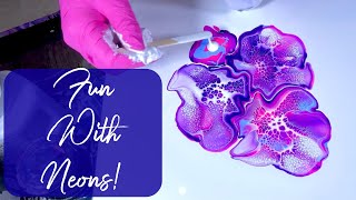 #315 Fun With Neons! Bloom Technique/ Fluid Art