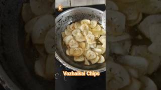 Vazhaikai Chips - Easy And Crispy 🥰 #greenbanana #chips #food #shorts