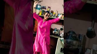 औरत की ताकत 😱🤣🤫🫣#viral #dance #song #youtube