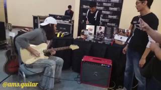 Rama Satria testing Widjoyono Guitar with fm pedals and doctor z amplifiers