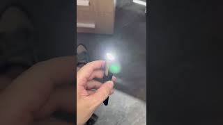 Мощный светодиодный брелок-фонарик 800 лм. Powerful LED keychain flashlight 800 lm.