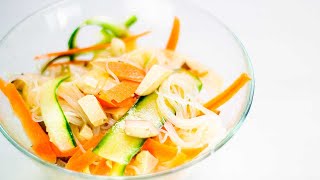 Der EINFACHSTE Thai Glasnudel Salat 😍🍜 Gesunder veganer Nudelsalat mit Sesam Dressing | ohne Öl!