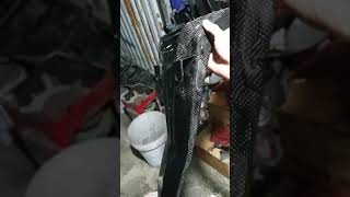 Dè sau vison ốp carbon fiber vân tổ ong