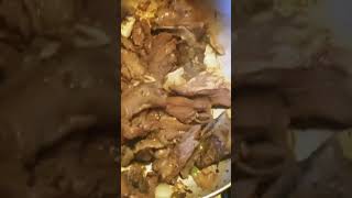 Aprende a cocinar una lengua de vaca al estilo dominicano