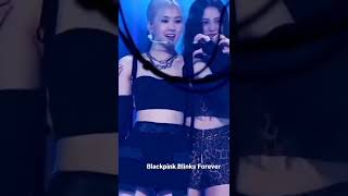 Rosé and Jisoo Real friendship💜 Blackpink Blinks Forever 😘😘😘