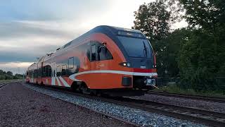 Stadler Flirt DMUs 2237+2234 at Jõhvi station/ Штадлер дизель-поезда 2237+2234 на станции Йыхви