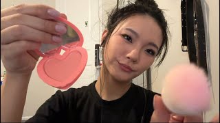 asmr-fast+slightly agressive makeup on u (layered sounds)