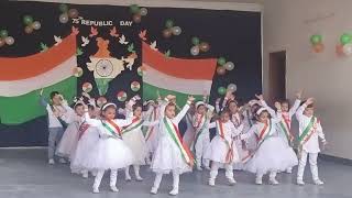 Patriotic Performance by students of class Nursery