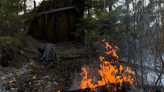 Bushcraft- Survival day.Wild cooking, meat at the stake.Primitive shelter