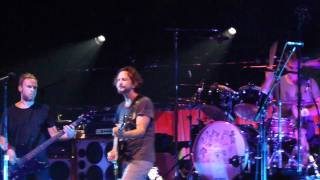 Pearl Jam - PJ20 - Light Years - 09-03-11