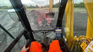 Mudlarking with a 20t excavator