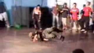 Bboy Summit 2002: love love fire crew from Japan