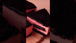 How to Make Delicious Pink Oreo Strawberry Cheesecake without Baking (or Eggs!) #shorts