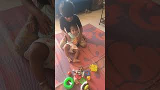 ఇలా ఒడిలో పడుకొని అక్కతోటి ఆడుకుంటూ #akka #chelli #sisters #family #affection #youtubeshorts #yt #1m