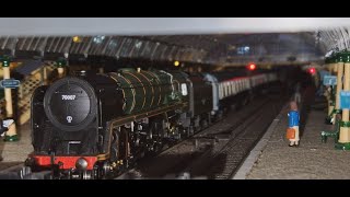 163. BR Britannia Class 'Coeur de Lion' Entering Platform 2 After Dark