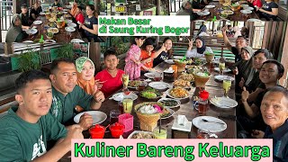 Makan besar di Saung Kuring Bogor