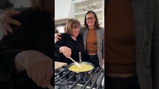 Jennifer Garner's Pretend Cooking Show(ft. Ina Garten) - Episode 56: Cacio e Pepe Scrambled Eggs