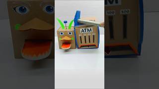 Cardboard वाले Mini ATM Machine और Coin Piggy Bank को हथौड़े से तोड़ दिया #shorts #viral #trending