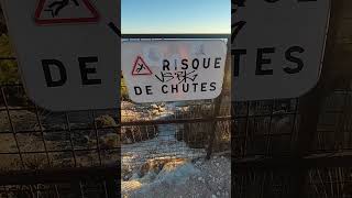 Sunny ☀️ Bright 😎 Risque de chute 🕳️ et RACISME contre Ma Race 🐔 à Baux de Provence 😅