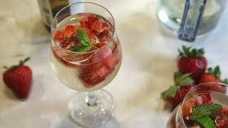 Summery Strawberry White Wine Spritzer Recipe