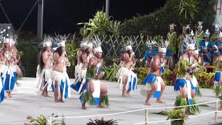 Danses en bleu à Huahine