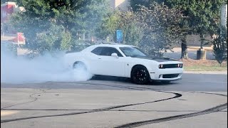 Dodge hellcat burnout!!! 👮‍♀️ shows up @hotlifesvt1