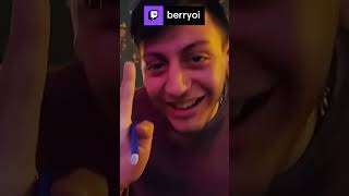 "Can I be in your video for a second?" in Washington DC | berryoi on #Twitch #twitchclips